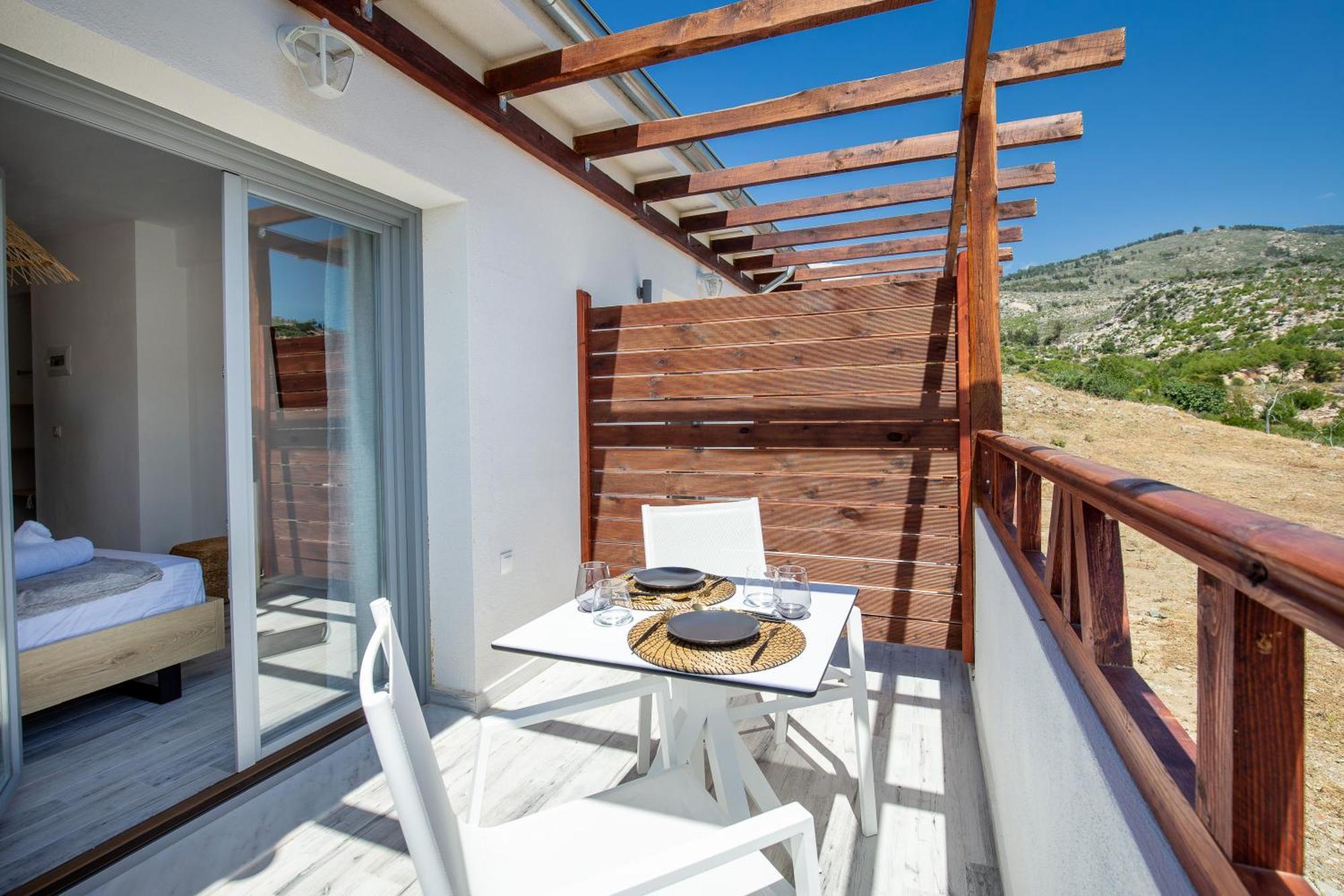 East Coast Aliki Villa ภายนอก รูปภาพ